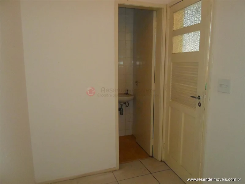 Foto 4 de 9 - Apartamento para venda e aluguel em Comercial