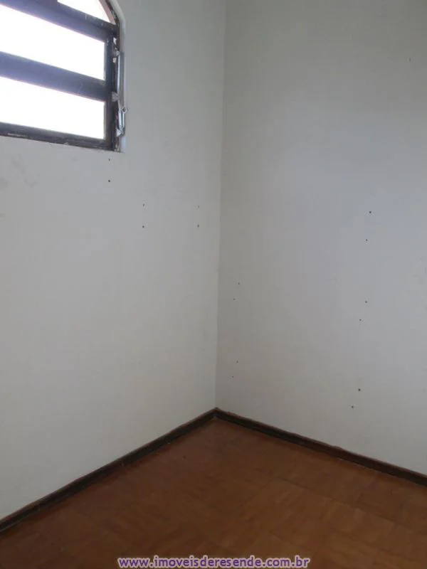 Foto 12 de 16 - Casa para venda em Montese