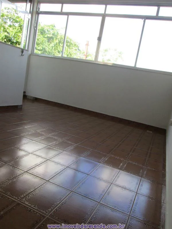 Foto 14 de 16 - Casa para venda em Montese