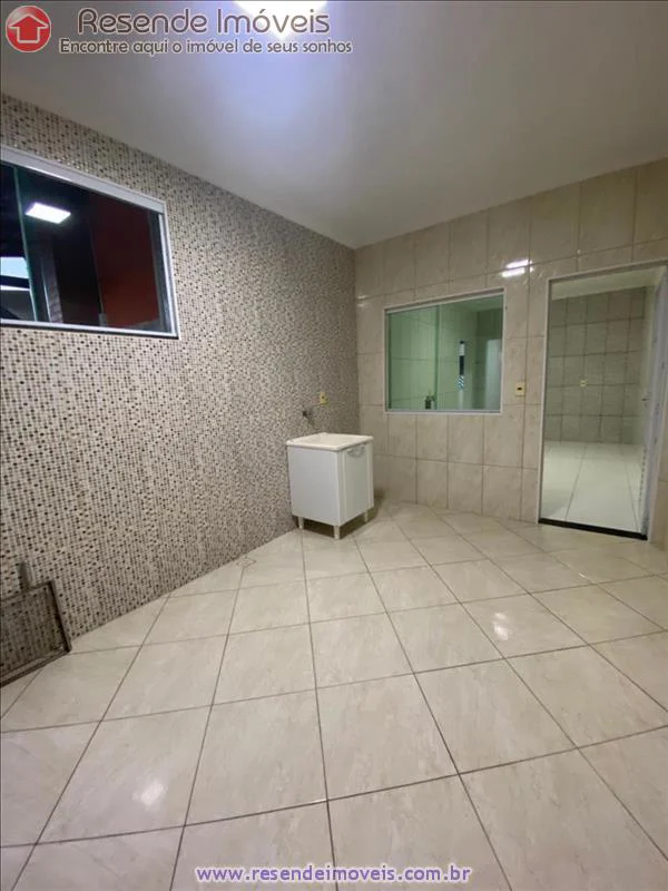 Foto 7 de 11 - Casa para aluguel em Morada do Contorno