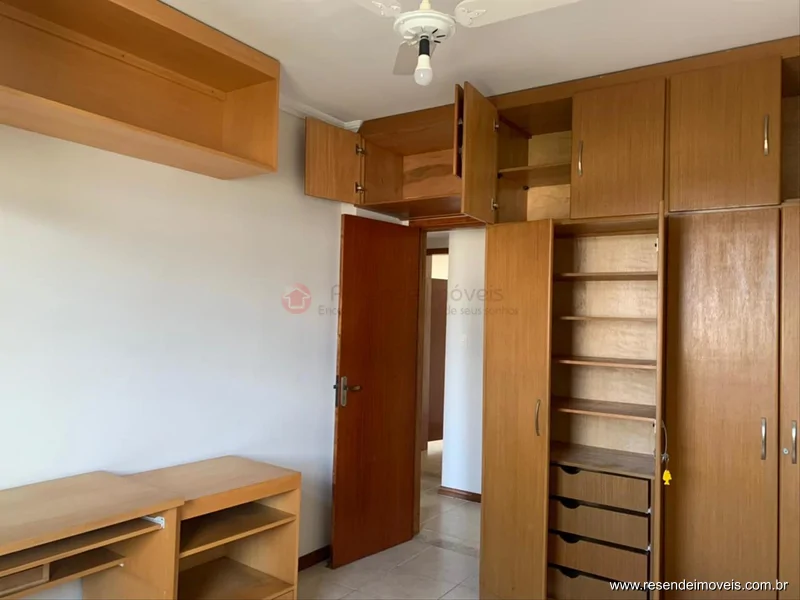 Foto 3 de 15 - Apartamento para aluguel em Morada do Castelo