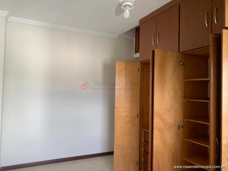 Foto 2 de 15 - Apartamento para aluguel em Morada do Castelo