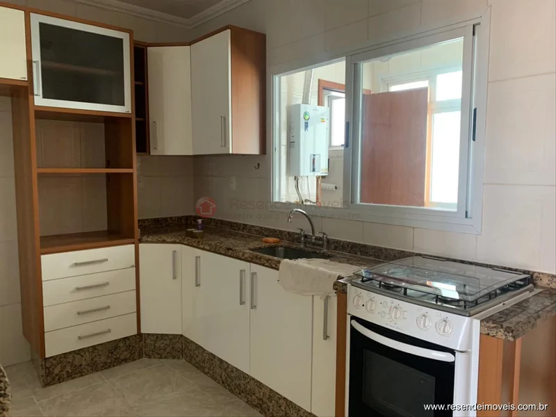 Foto 10 de 15 - Apartamento para aluguel em Morada do Castelo