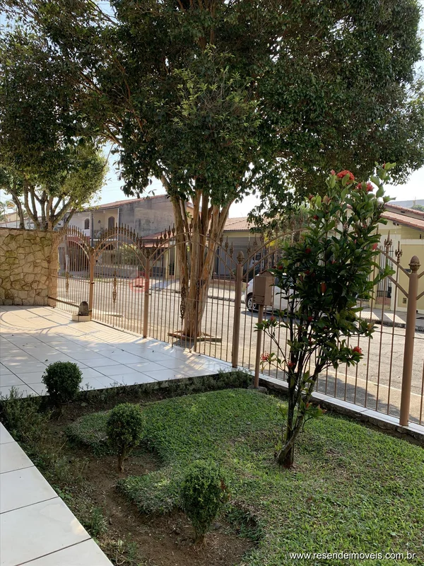 Foto 3 de 42 - Casa para venda em Morada da Colina