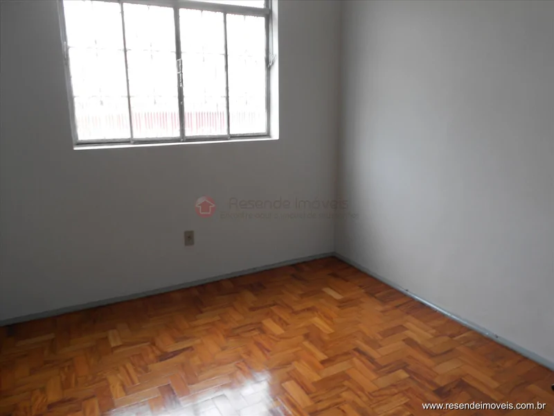 Foto 6 de 8 - Apartamento para venda e aluguel em Lava-pés