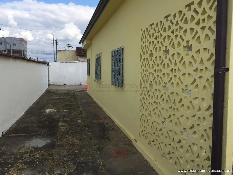 Foto 1 de 18 - Casa para aluguel em Vila Julieta