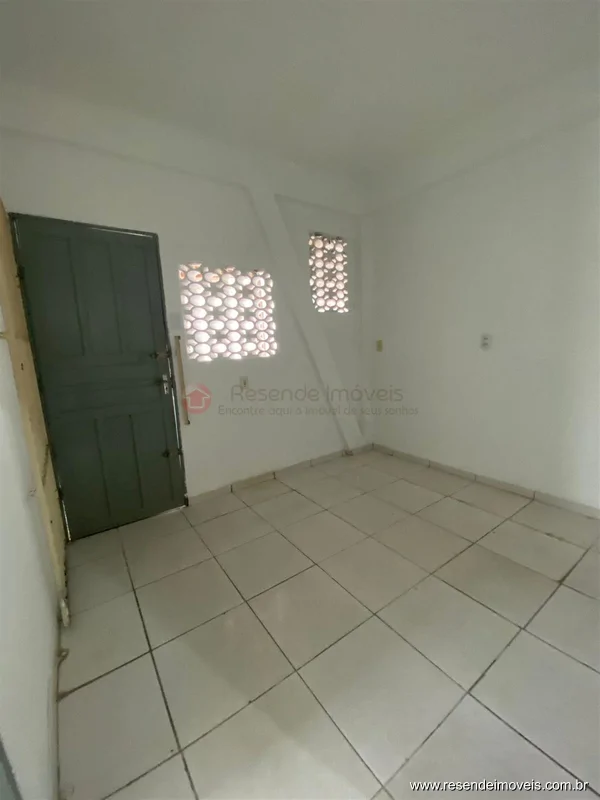 Foto 15 de 18 - Casa para aluguel em Vila Julieta