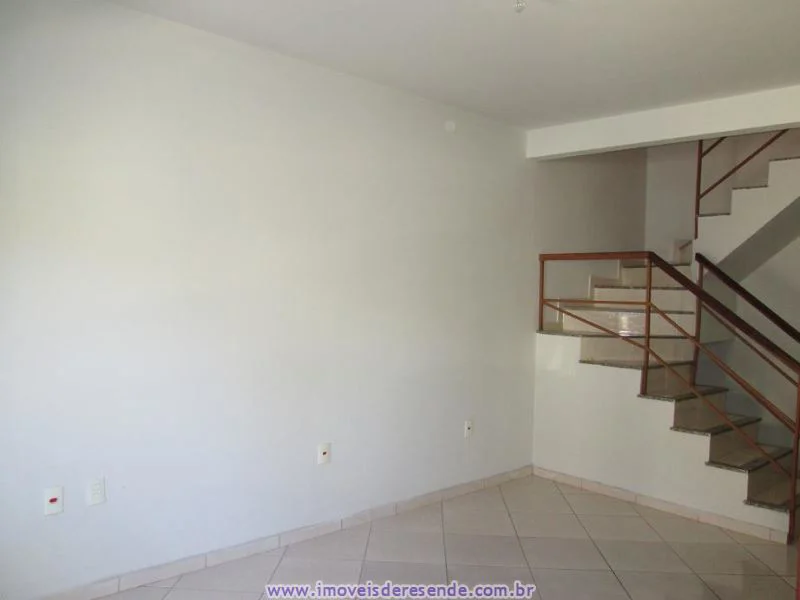 Foto 2 de 15 - Casa para aluguel em Parque Ipiranga