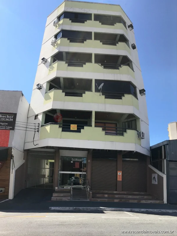 Foto 1 de 11 - Apartamento para aluguel em Comercial