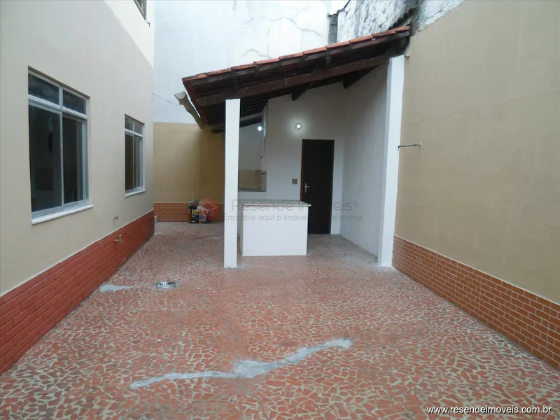 Foto 5 de 11 - Casa para aluguel em Jardim Tropical