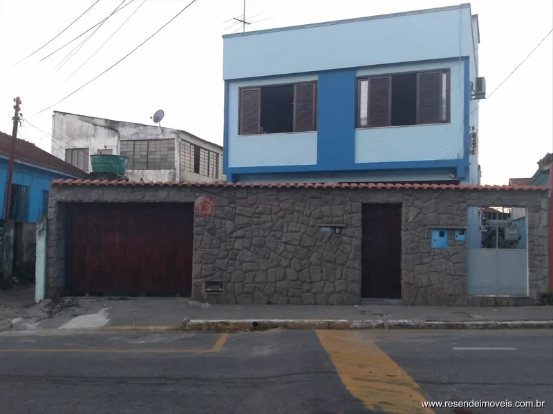 Foto 1 de 18 - Casa para venda em Centro