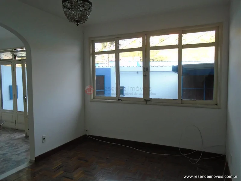 Foto 8 de 18 - Casa para venda em Centro