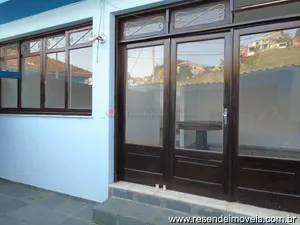 Casa para venda em Centro - Imobiliária Betty Imobiliária