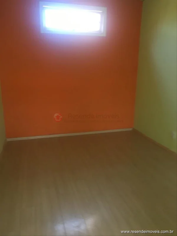 Foto 20 de 36 - Casa para venda em Montese