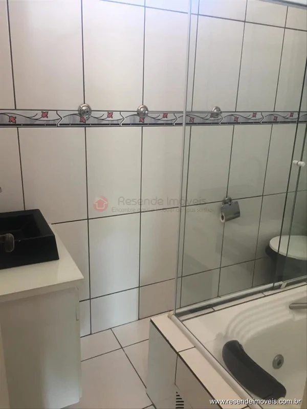 Foto 33 de 36 - Casa para venda em Montese