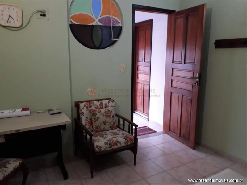 Foto 19 de 19 - Casa para venda em Jardim Tropical