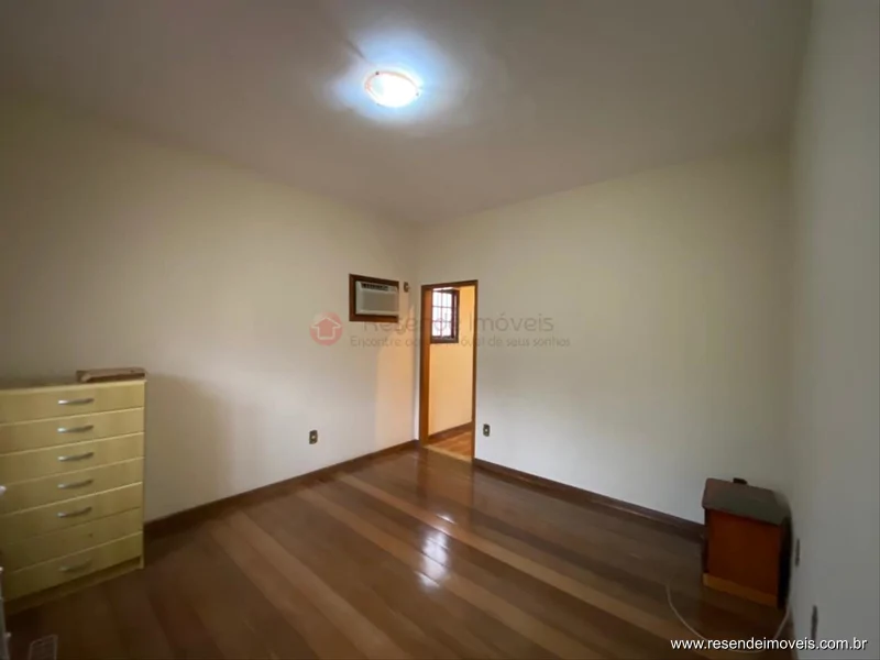 Foto 12 de 20 - Casa para aluguel em Montese