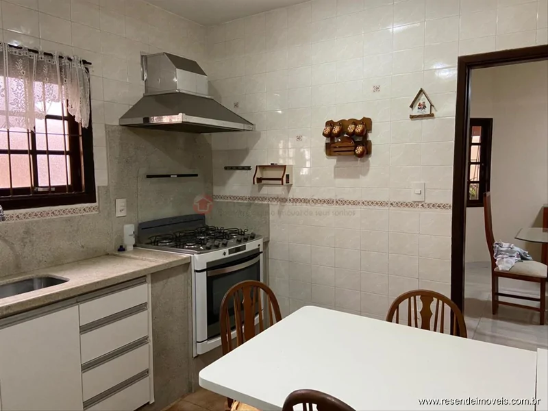 Foto 5 de 20 - Casa para aluguel em Montese