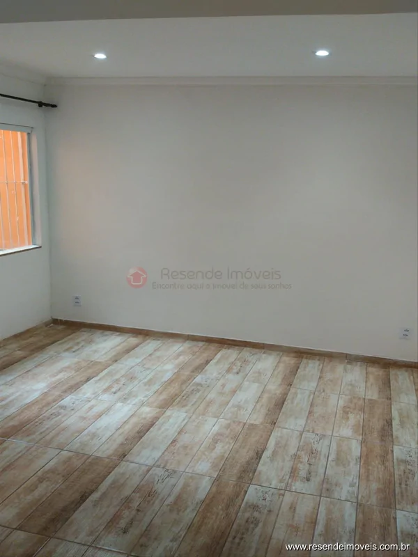 Foto 13 de 18 - Casa para aluguel em Jardim Aliança II