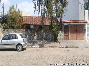 Casa para venda e aluguel em Vila Julieta