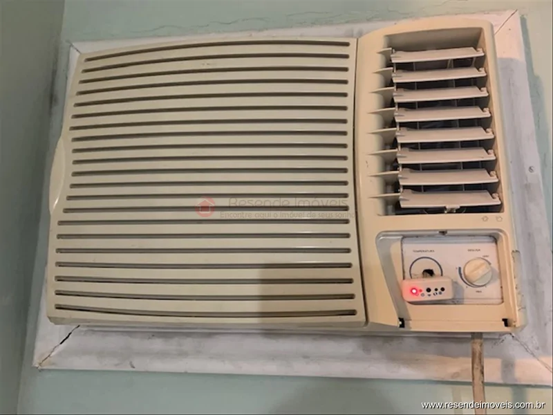 Foto 10 de 14 - Flat para venda e aluguel em Montese