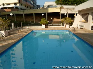 Flat para venda e aluguel em Montese