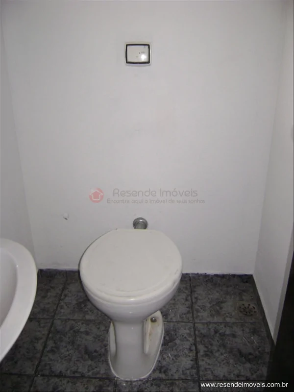 Foto 2 de 20 - Casa para aluguel em Morada da Colina