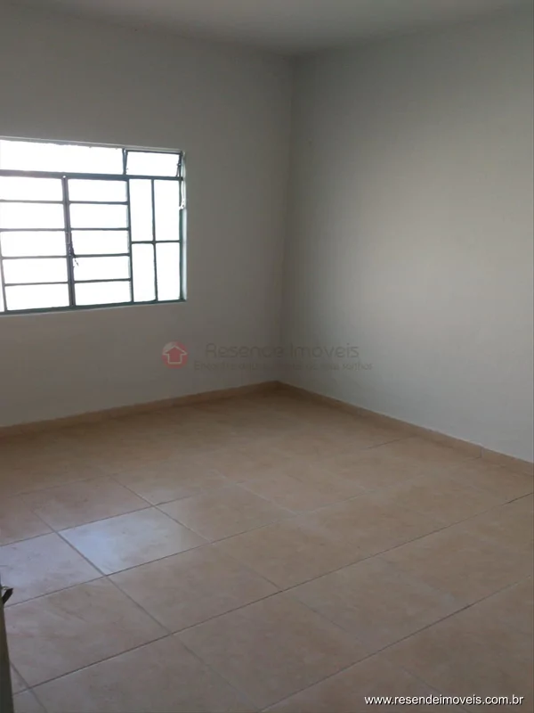 Foto 2 de 10 - Casa para aluguel em Cabral