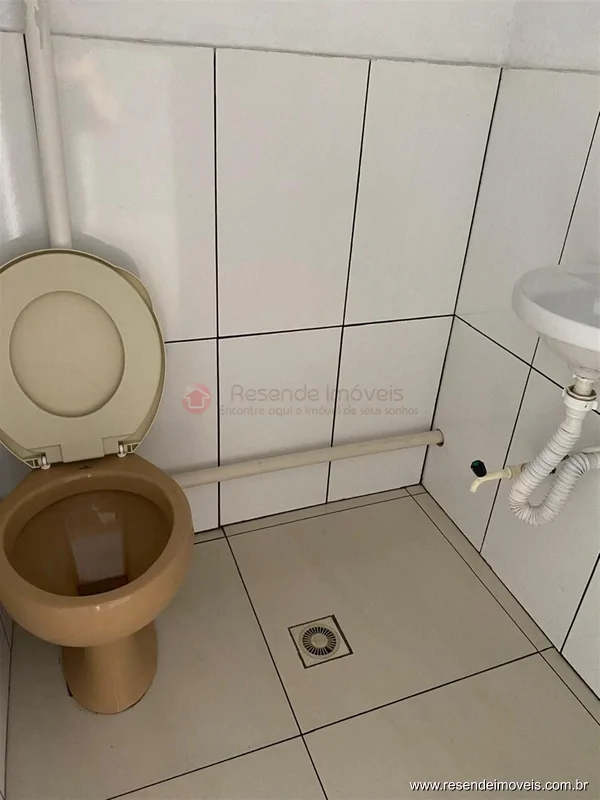 Foto 1 de 10 - Loja para aluguel em Itapuca