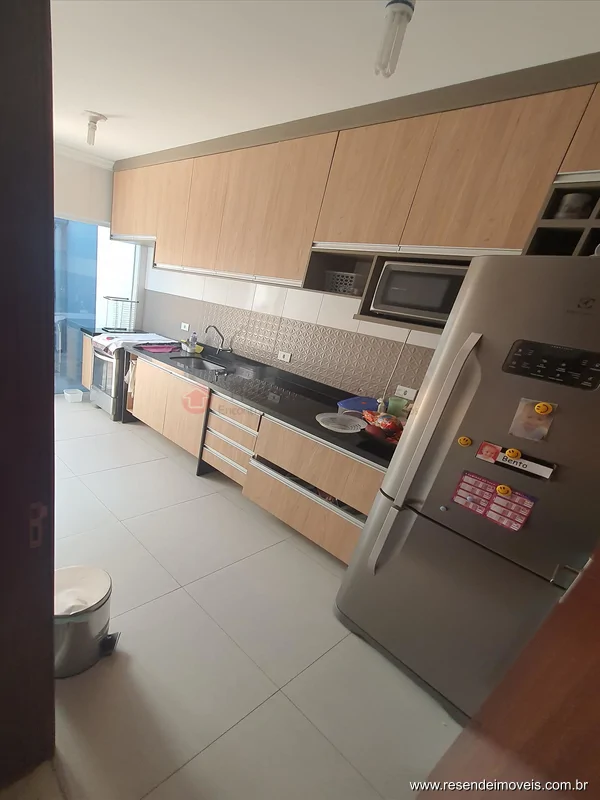 Foto 3 de 14 - Casa para venda em Morada da Montanha