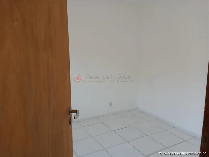 Foto 14 de 24 - Casa para venda em Monet