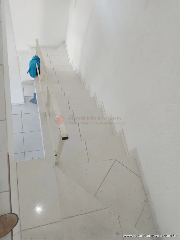 Foto 9 de 24 - Casa para venda em Monet