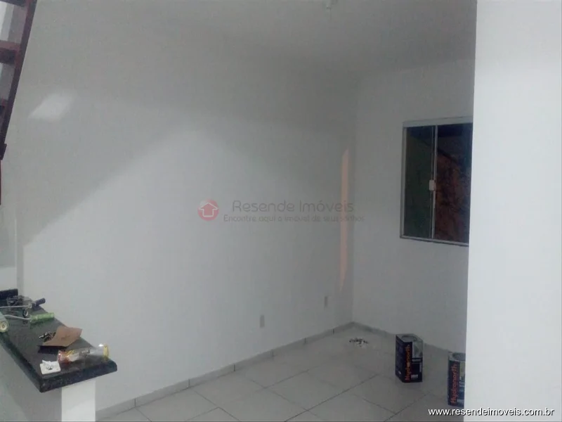 Foto 2 de 27 - Casa para venda e aluguel em Parque Ipiranga II