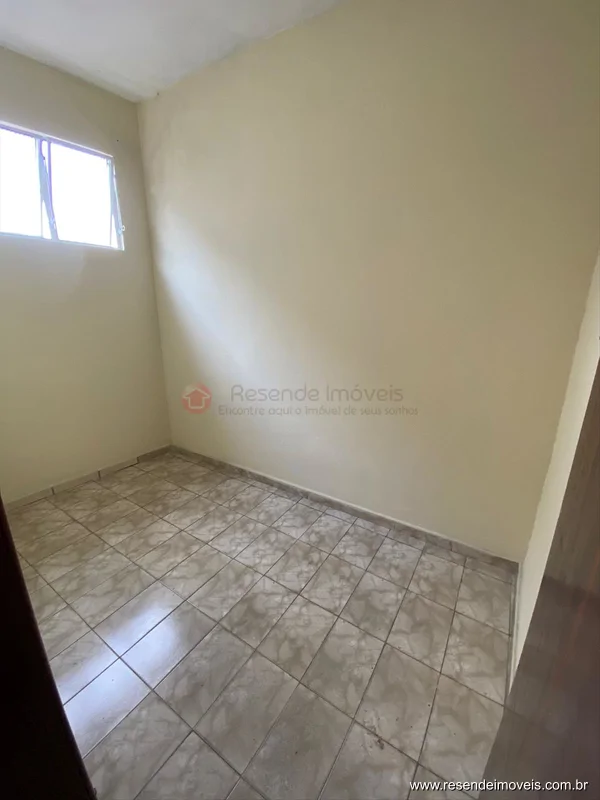 Foto 1 de 13 - Kitnet para aluguel em Vila Julieta