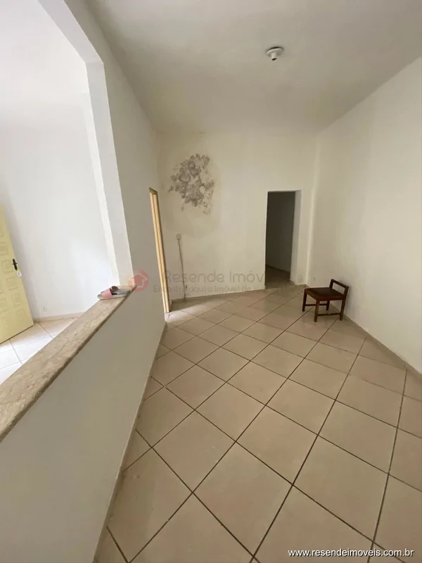 Foto 7 de 10 - Casa para aluguel em Vila Santa Cecília