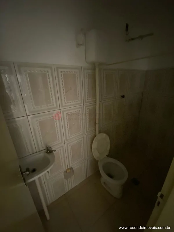 Foto 1 de 10 - Casa para aluguel em Vila Santa Cecília