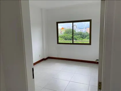 Apartamento para aluguel em Montese
