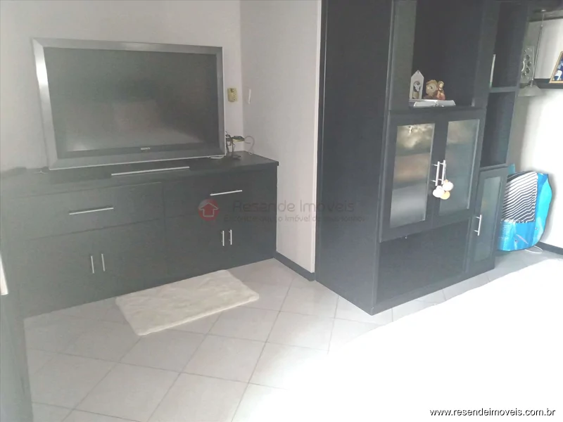 Foto 1 de 28 - Cobertura para venda em Comercial