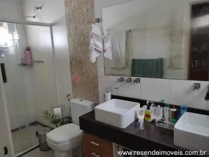 Casa para venda em Morada da Colina