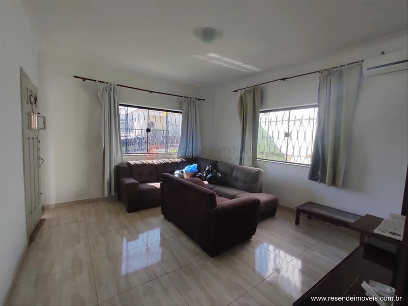 Foto 36 de 52 - Casa para venda em Jardim Brasília