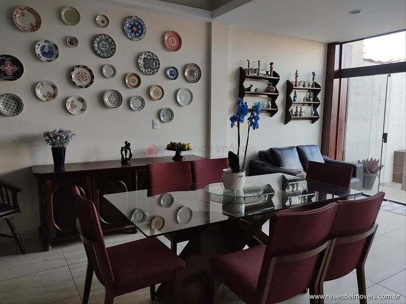 Foto 2 de 93 - Casa para venda em Morada da Colina