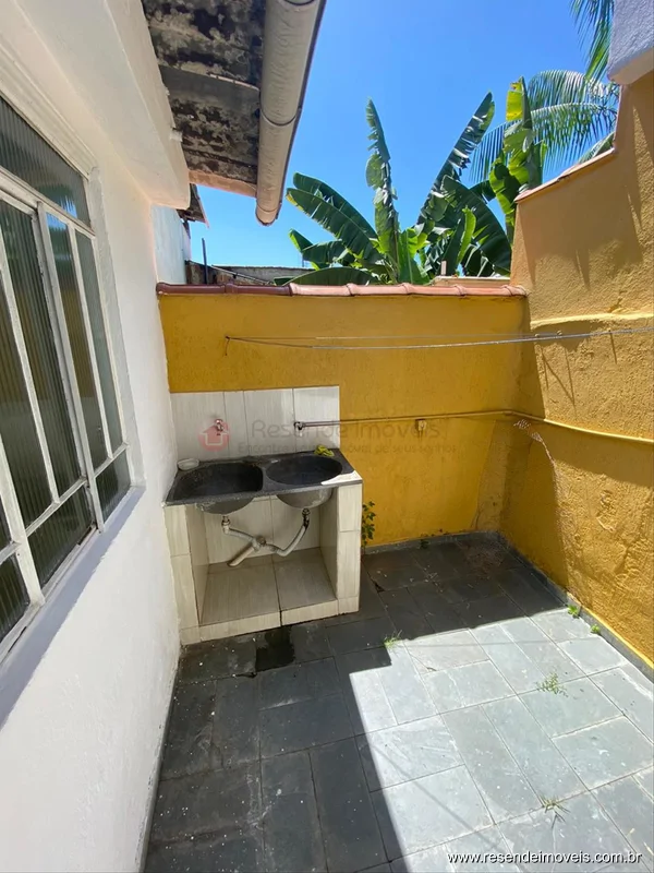 Foto 5 de 9 - Casa para aluguel em Vila Santa Cecília