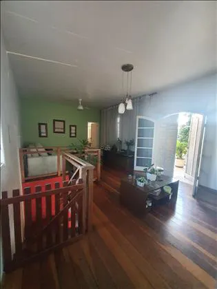 Casa para venda em Liberdade