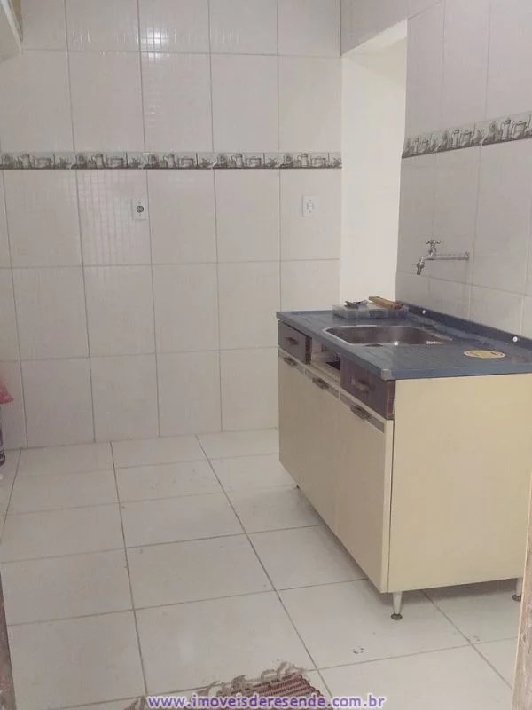 Foto 1 de 9 - Casa para aluguel em Vila Hulda Rocha