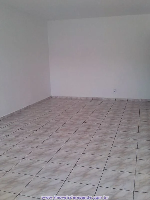 Foto 8 de 9 - Casa para aluguel em Vila Hulda Rocha