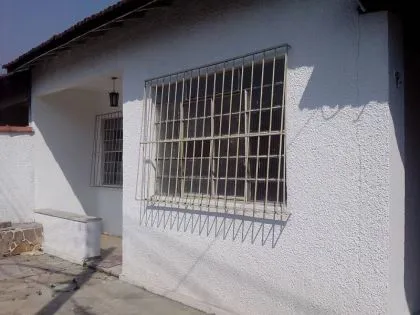Casa para aluguel em Vila Hulda Rocha