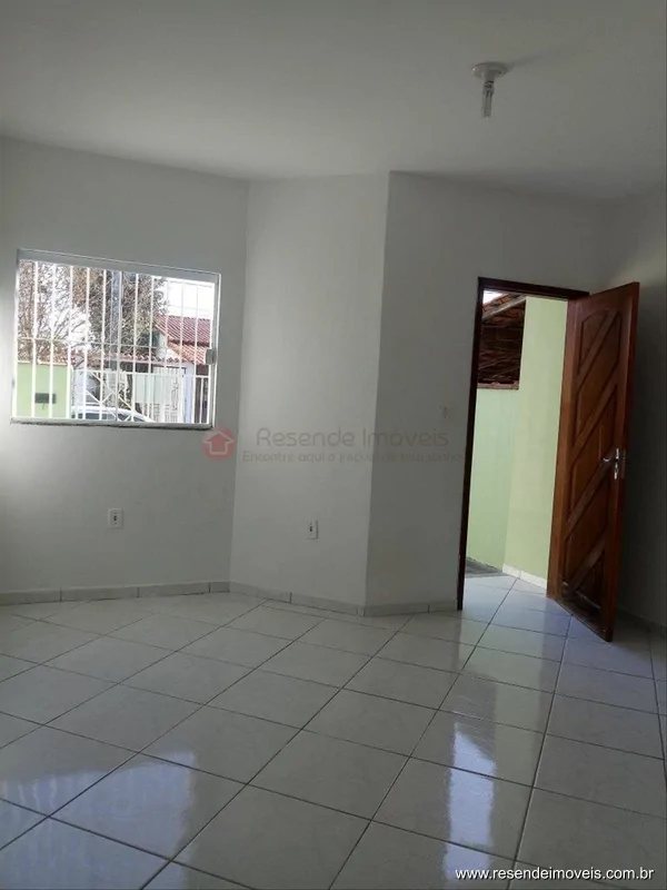 Foto 13 de 15 - Casa para aluguel em Morada da Montanha