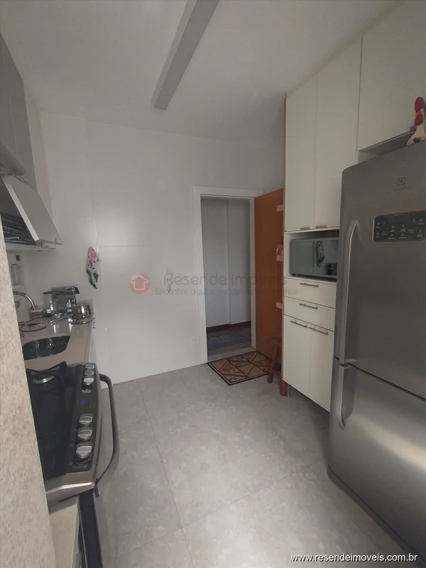 Foto 6 de 17 - Apartamento para venda em Morada do Castelo