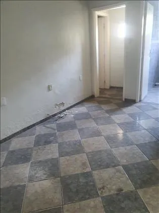 Casa comercial para aluguel em Centro