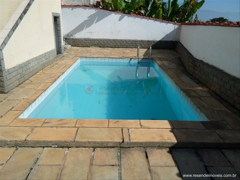 Foto 3 de 8 - Casa para venda em Vila Verde